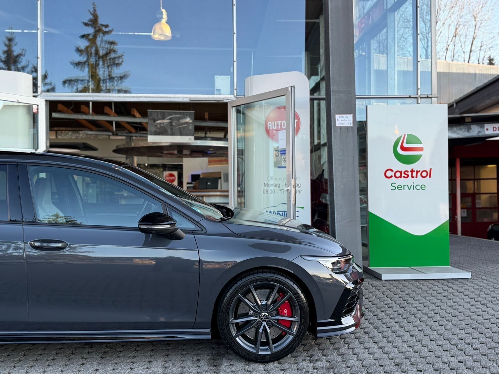 Volkswagen Golf VIII Lim. 2.0 TSI GTI Clubsport/AKRAPOVIC/ foto 9