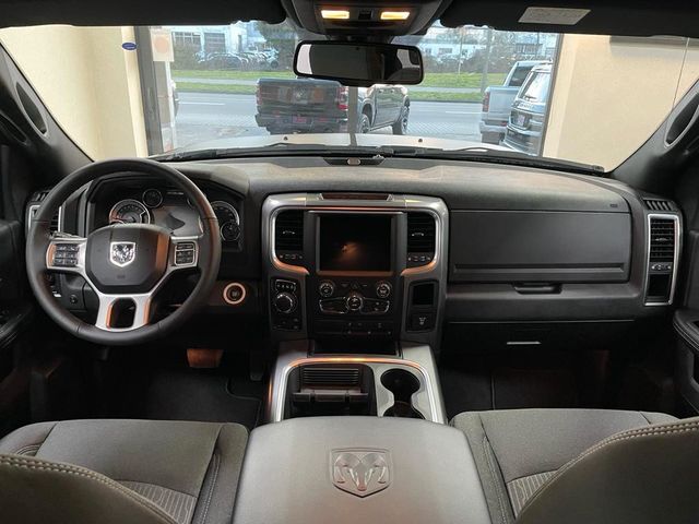 Fahrzeugabbildung Dodge WARLOCK CLASSIC  CREW CAB HEMI 4x4-LPG SOFORT!