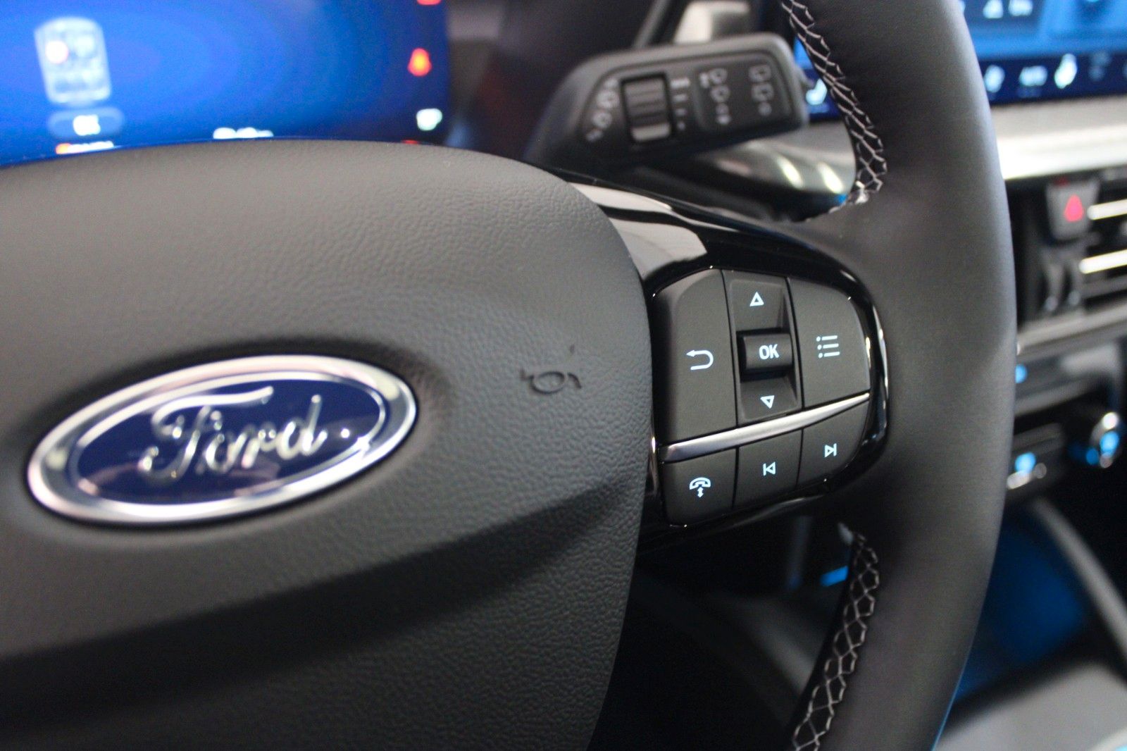 Fahrzeugabbildung Ford Kuga 2.5 Duratec FHEV Sound Edition X ECVT