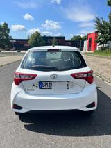Toyota Yaris 1,0-l-VVT-i - - Toyota Yaris von privat