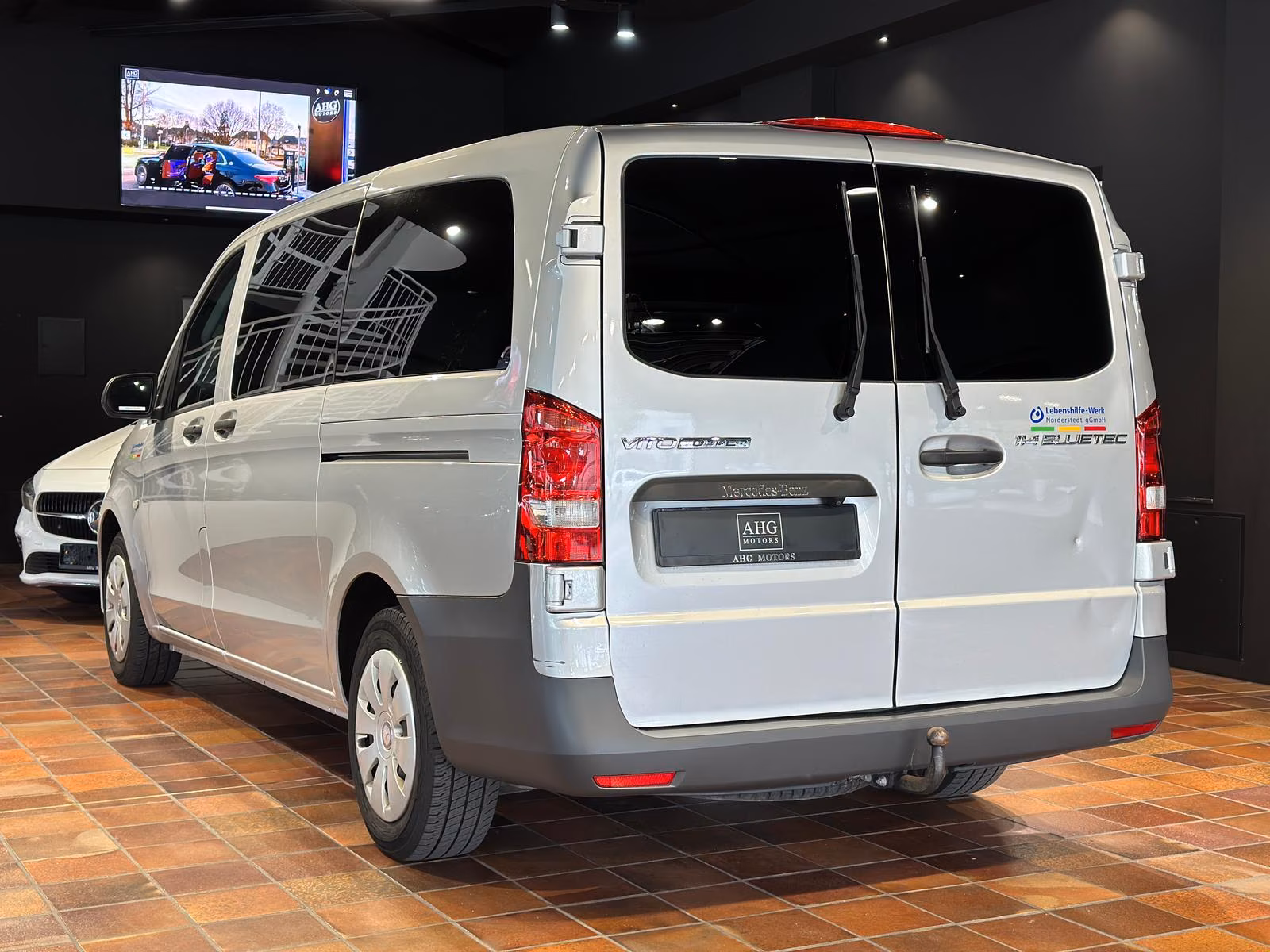 Mercedes-Benz VITO TOURER 114 LANG 9SITZE 2xSCHIEBETÜR 2xKLIMA