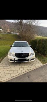 Mercedes-Benz E 350 CGI BlueEFFICIENCY AVANTGARDE AVANTGARDE - Mercedes-Benz E 350 mit Benzin-Antrieb: Silber, Standheizung