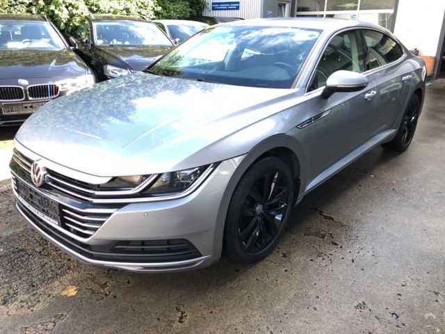 Volkswagen Arteon    Schekheft/R Line/Automatik/Navi/ACC