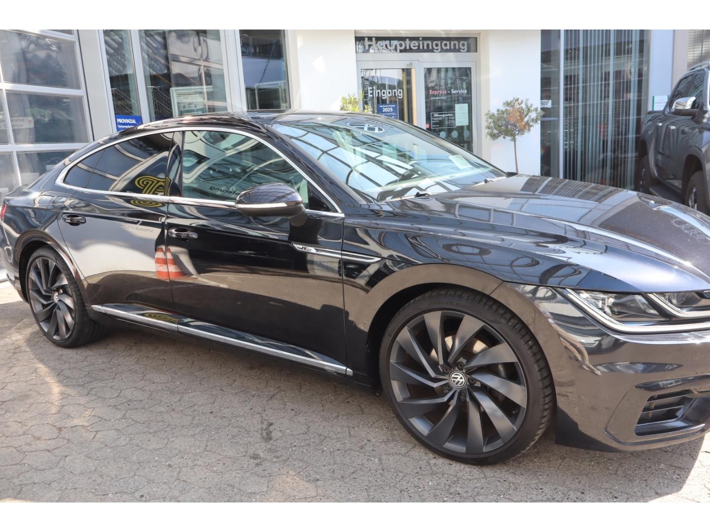 Volkswagen Arteon 2.0 TDI DSG R-Line DCC Headup Navi Leder