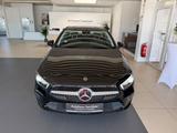 Mercedes-Benz A 200 Limousine/Kamera/Garantie - : Allradantrieb, Automatik
