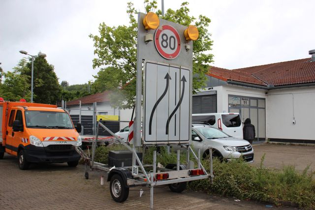 Otros Nissen VLT Verkehrsleittafel # VLT 1-06-70