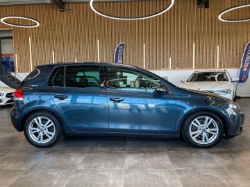 MYAUTOCENTER – Gebraucht- und Jahreswagen mit Werkstattservice in Pfaffenhofen Volkswagen Golf VI Team *Klima*SHZ*CD-Wechsler*