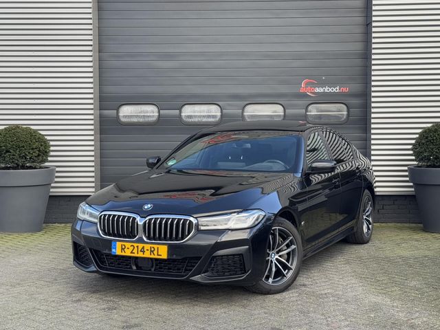 BMW 530 5-serie 530d xDrive M-Sport | panorama dach