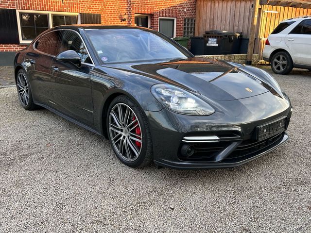 Porsche Panamera Turbo Full Option 1a Zustand