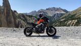Yamaha MT09 Akrapovic  - YAMAHA ORANGE