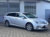 Toyota Avensis 2.2 d Kombi *Kamera*SHZ*Klima*Navi*EDIT* - gebrauchte Toyota Avensis aus dem Jahr 2014