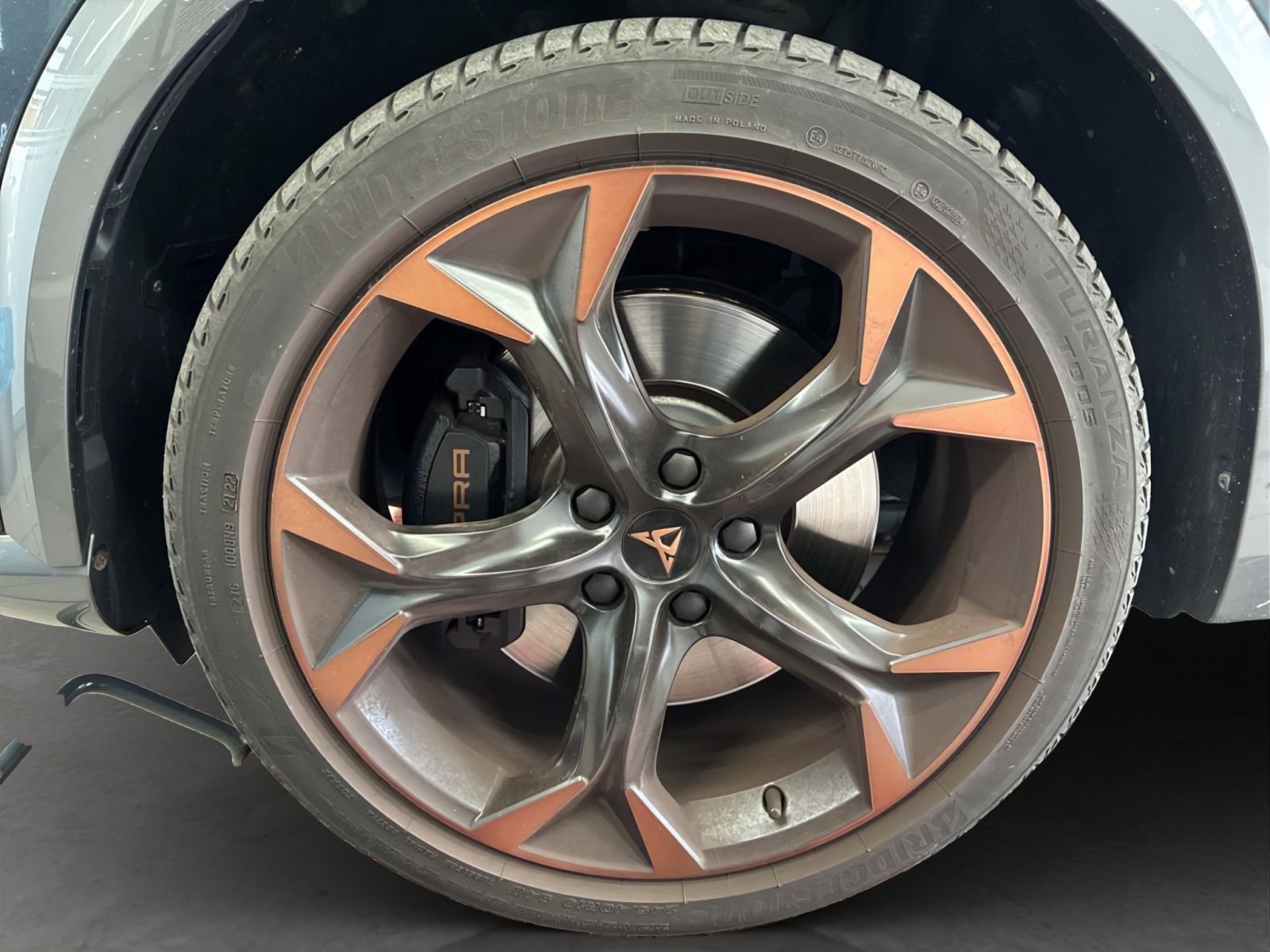 Cupra Formentor VZ 2.0 TSI DSG LED ACC Beats AHK foto 3