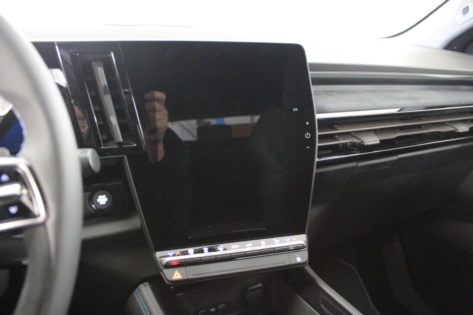 Fahrzeugabbildung Renault Austral Mild Hybrid 160 Esprit Alpine #15394