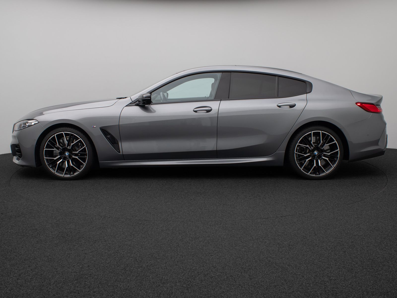 Fahrzeugabbildung BMW M850i xD Gran Coupé Panorama 360°HUD H/K SoftCL