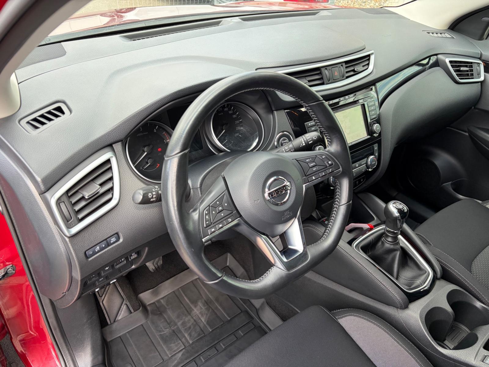 Nissan Qashqai N-Connecta 4x4 1.7*NAVI*360°-CAM*LED*ACC