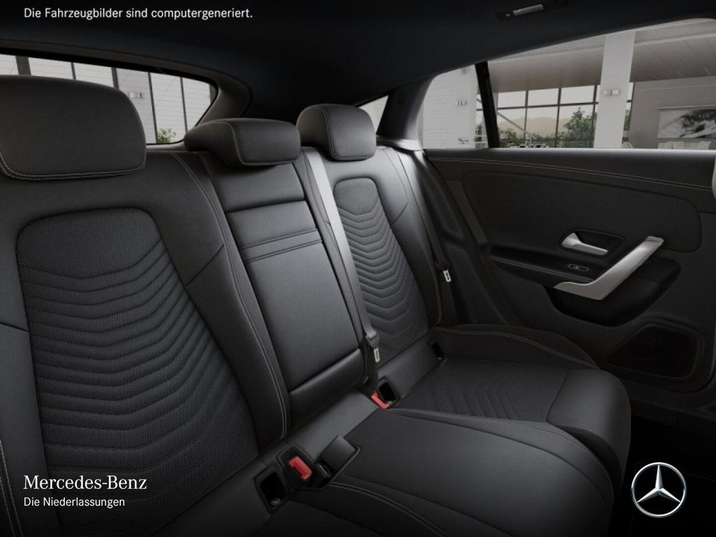 Mercedes-Benz CLA 180 Shooting Brake