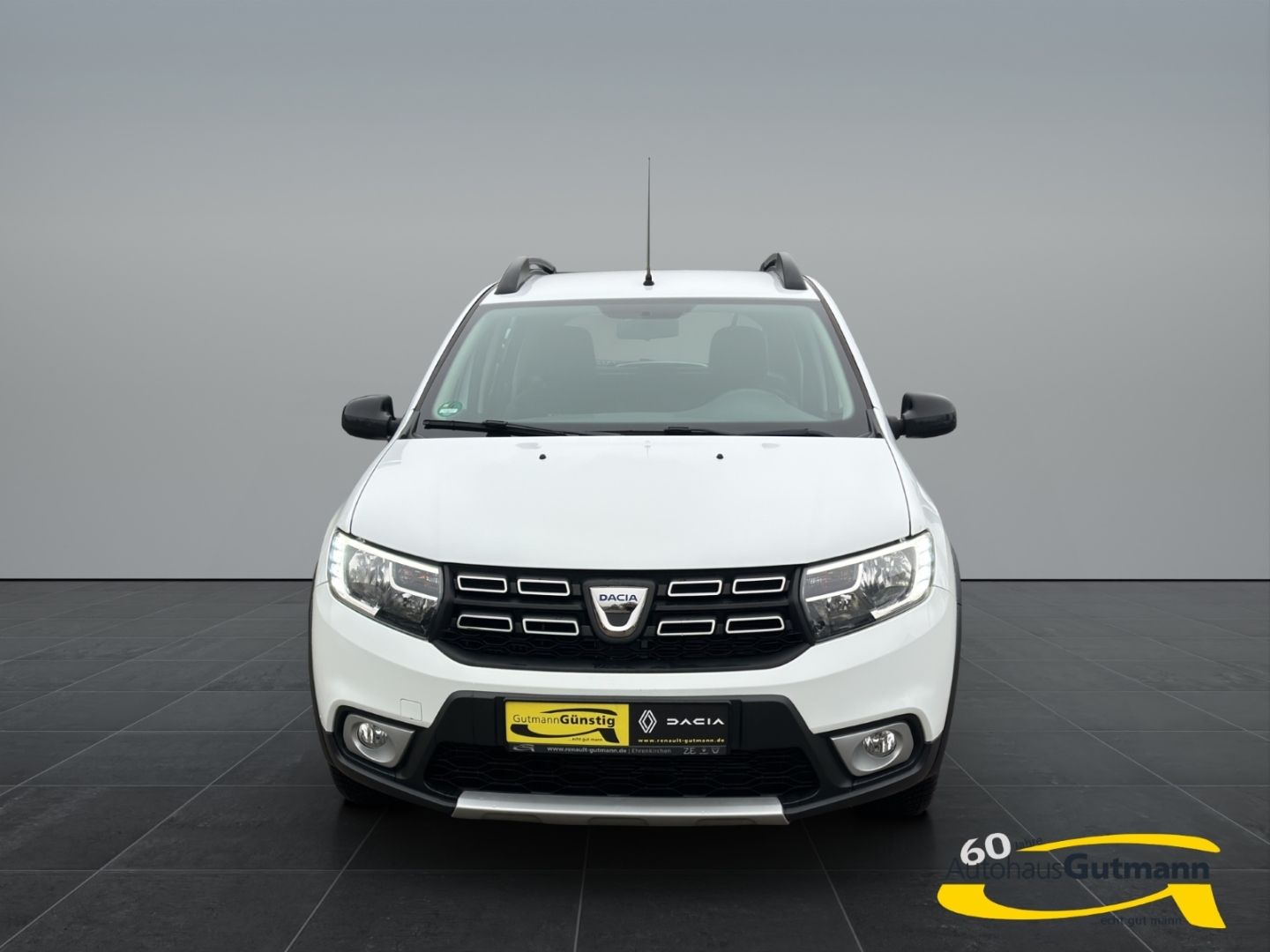 Fahrzeugabbildung Dacia Sandero II Stepway Celebration 0.9 TCe 90 eco AH