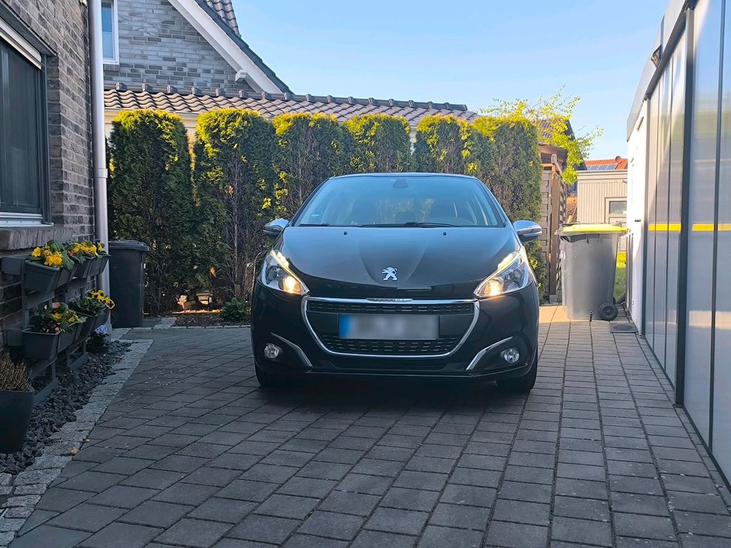 Image of Peugeot 208