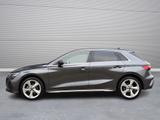 Audi A3 Sportback 35 TFSI S-tr. *S-line*Matrix*AHK* - Audi A3 mit Benzin-Antrieb