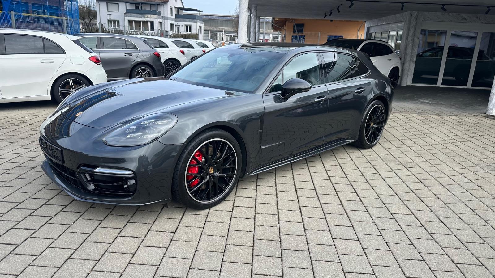 Porsche Panamera Sport Turismo GTS*Vollausstattung*