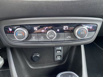 Bild 20 Opel Crossland (X) Crossland 1.2 AT/NAV/PDC vo+hi+Cam/SHZ+LHZ