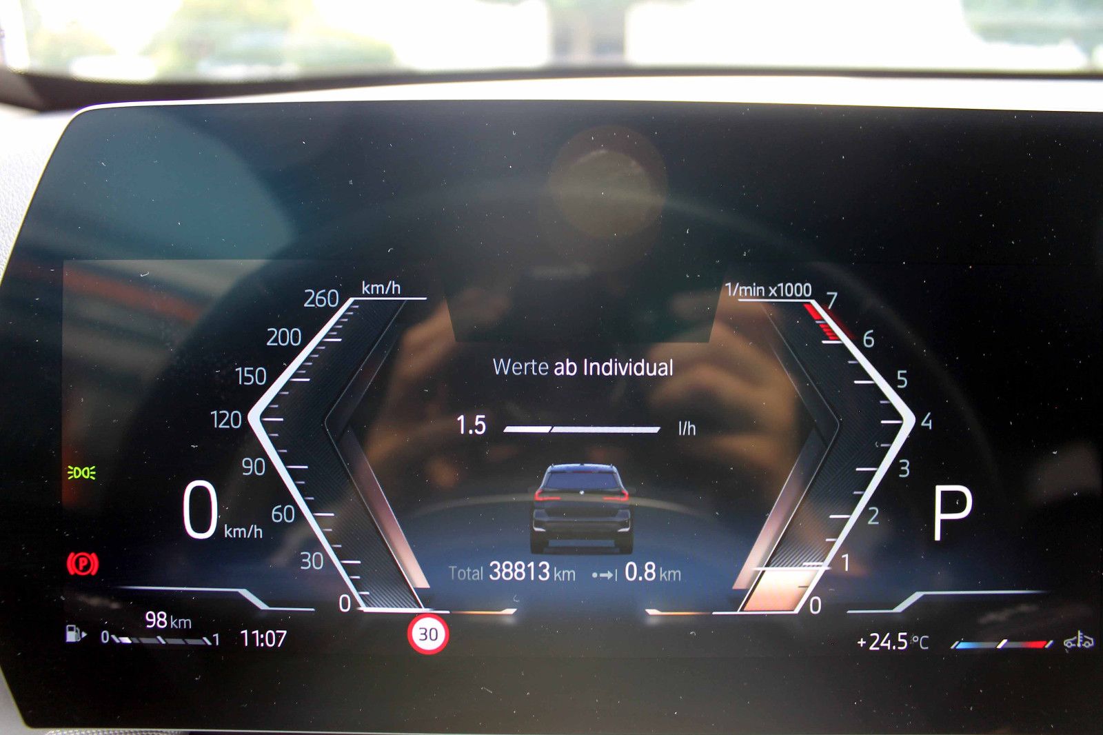 Fahrzeugabbildung BMW X1 sDrive 18i Steptr. ACC KAM PDC LED NAV AHK