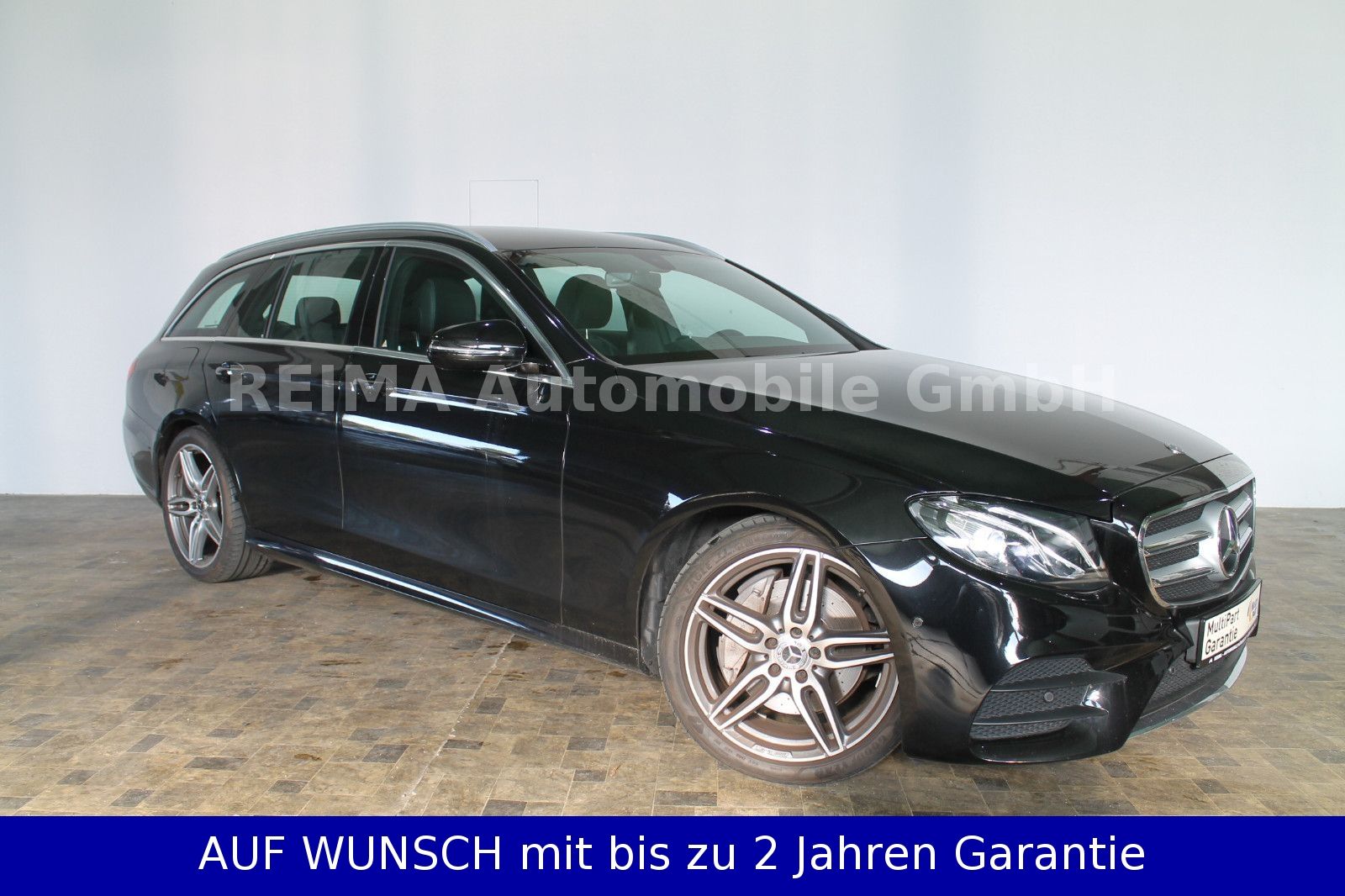 Fahrzeugabbildung Mercedes-Benz E 200 T, AMG-Line, LED Scheinwerfer, AHK