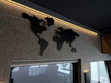 Niesmann + Bischoff Flair 880 VolluftfederungHubstützenActive Air 