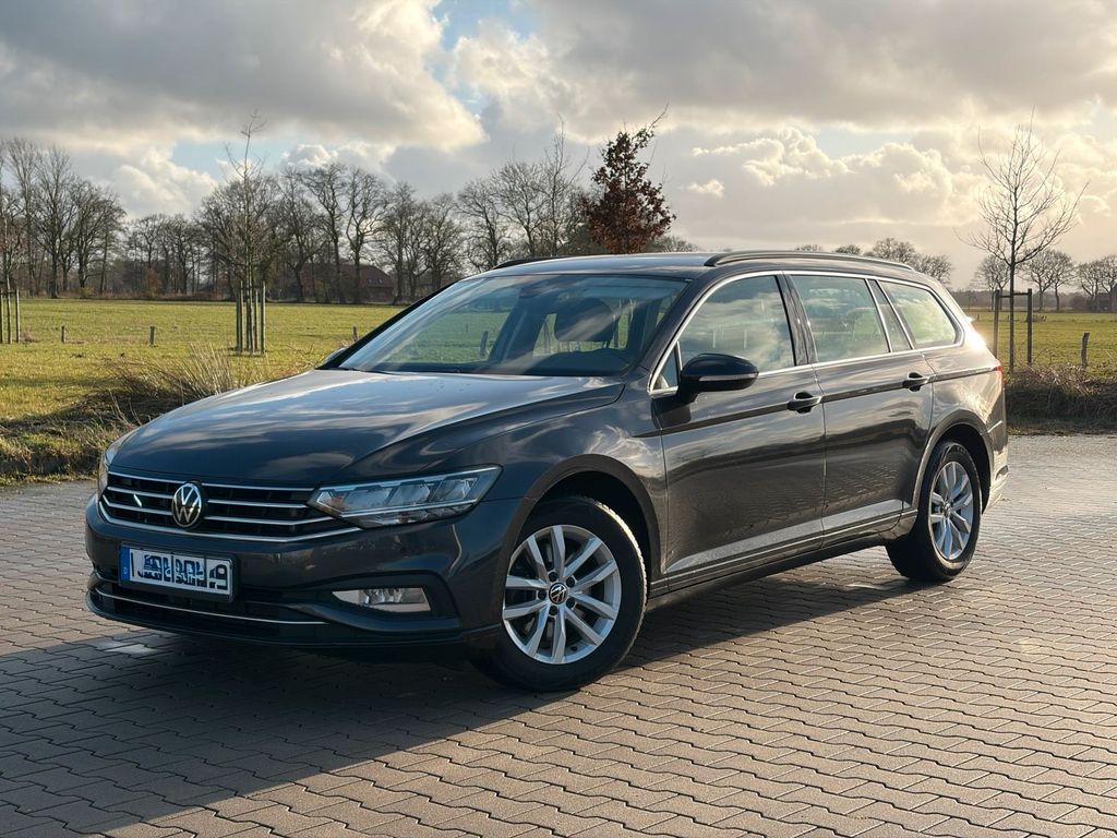 Image of Volkswagen Passat Variant