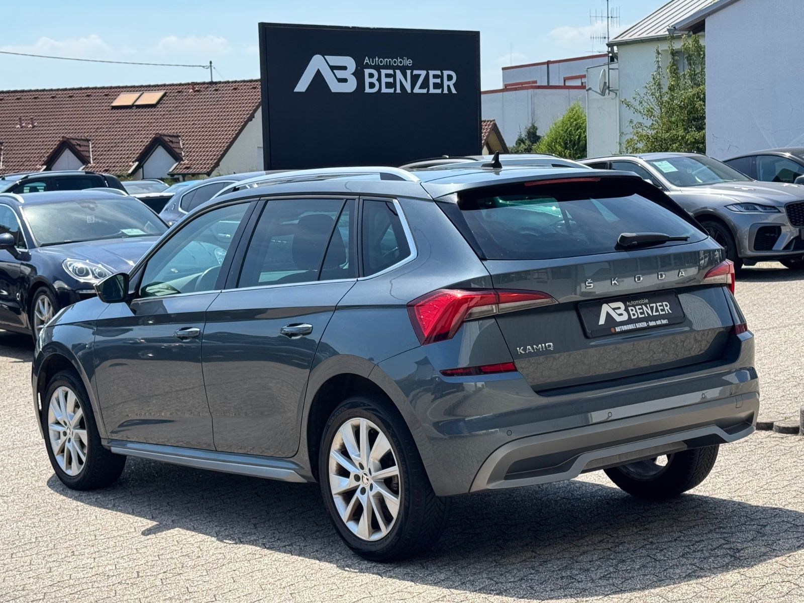 Fahrzeugabbildung SKODA Kamiq Style/HAGELSCHADEN/CarPlay/PDC/KLIMAAUTO/