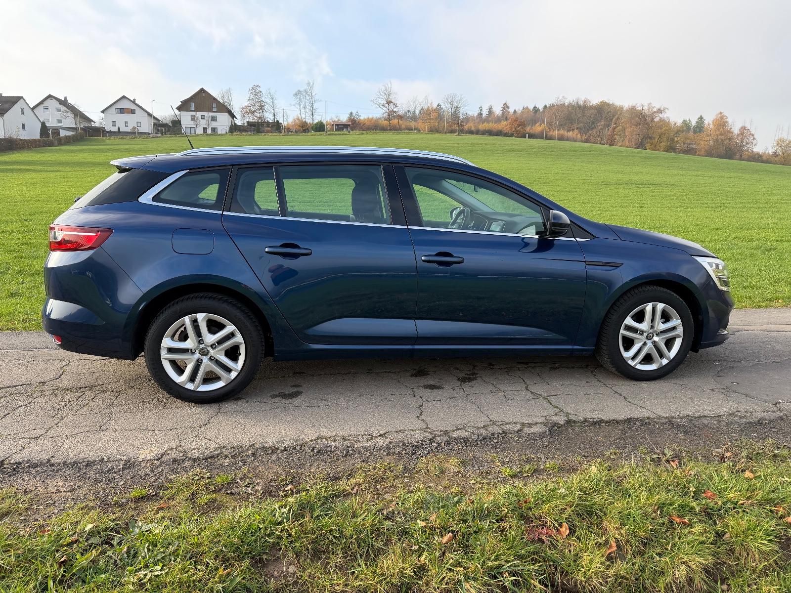 Renault Megane IV Grandtour Business Edition, миниатюра 9