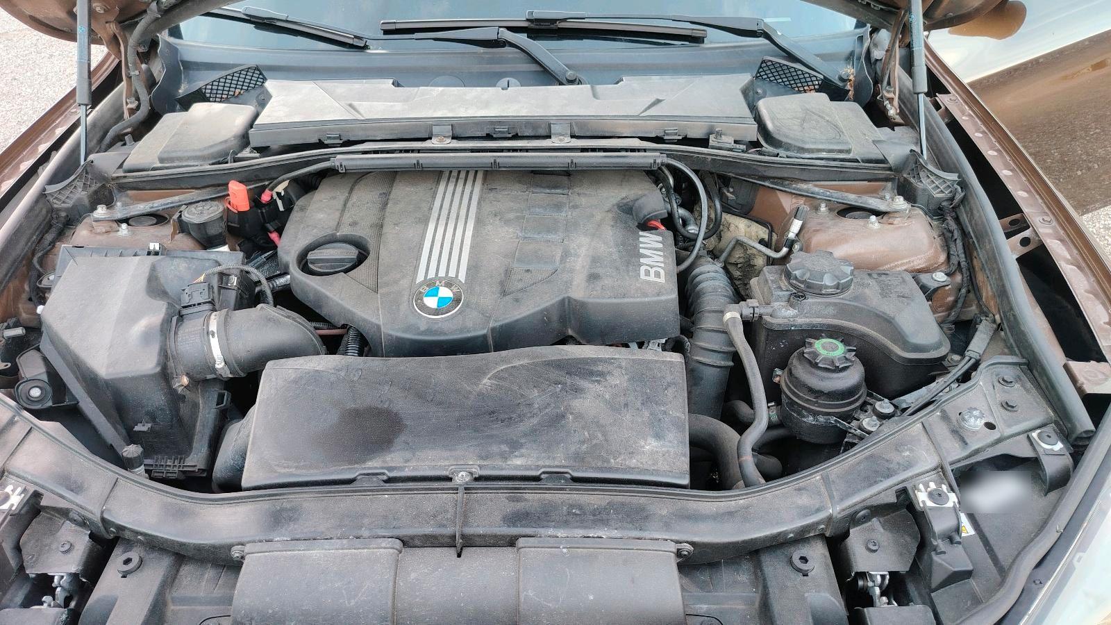 BMW X1 2010 — photo 12