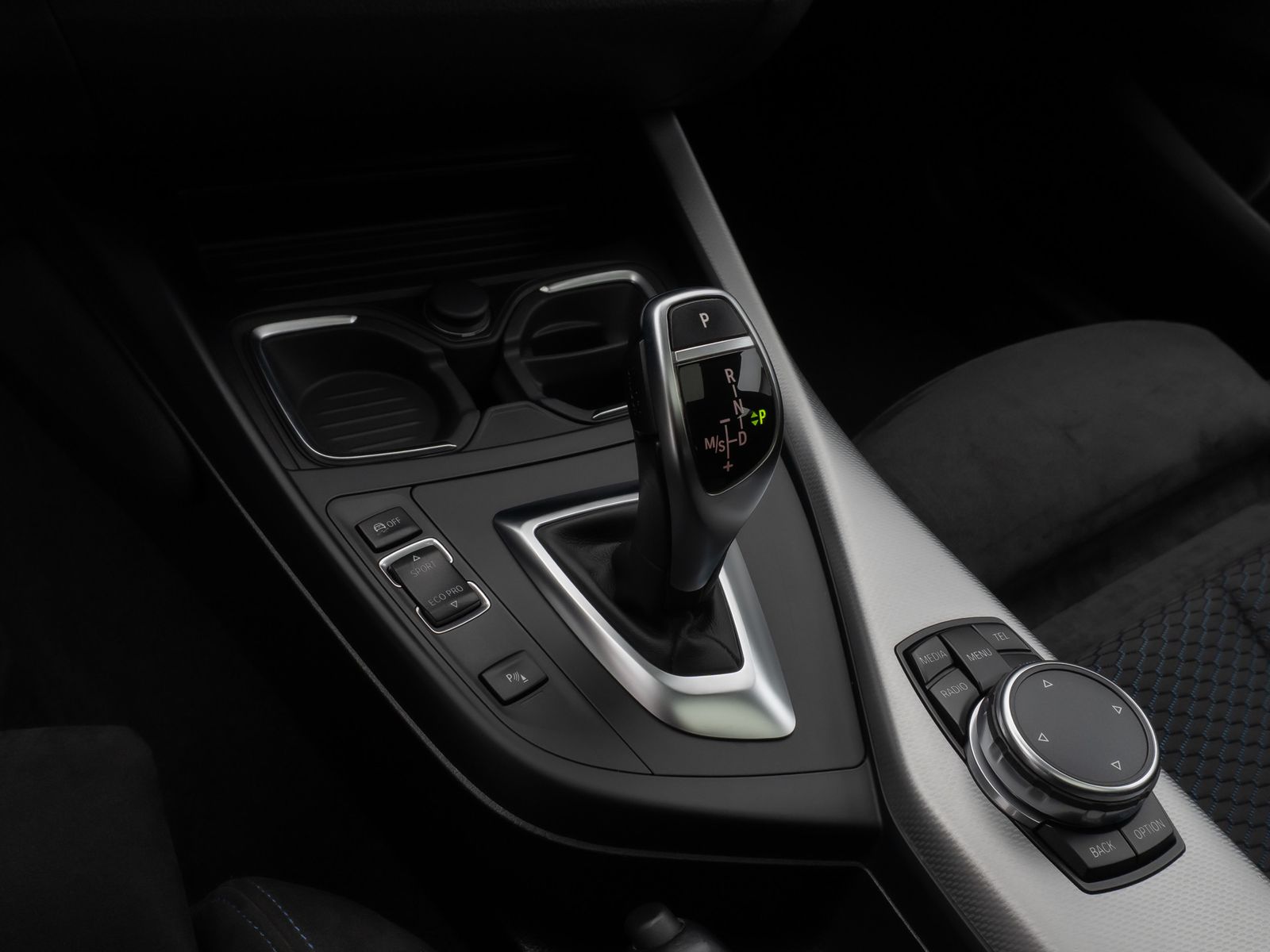 Fahrzeugabbildung BMW M135i xD Parkassist Glasdach H/K NaviPr Komfort