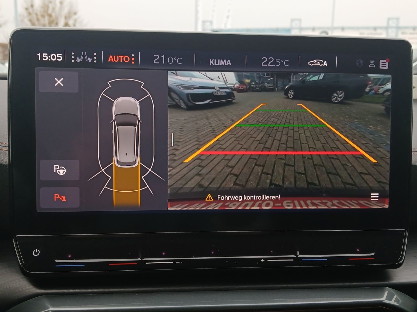 Fahrzeugabbildung CUPRA Leon ST VZ CUP 4Drive LED Navi ACC AHK BREMBO
