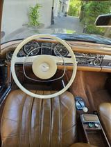 Mercedes-Benz 280 SL "Pagode" - Mercedes-Benz Cabrio aus dem Jahr 1970