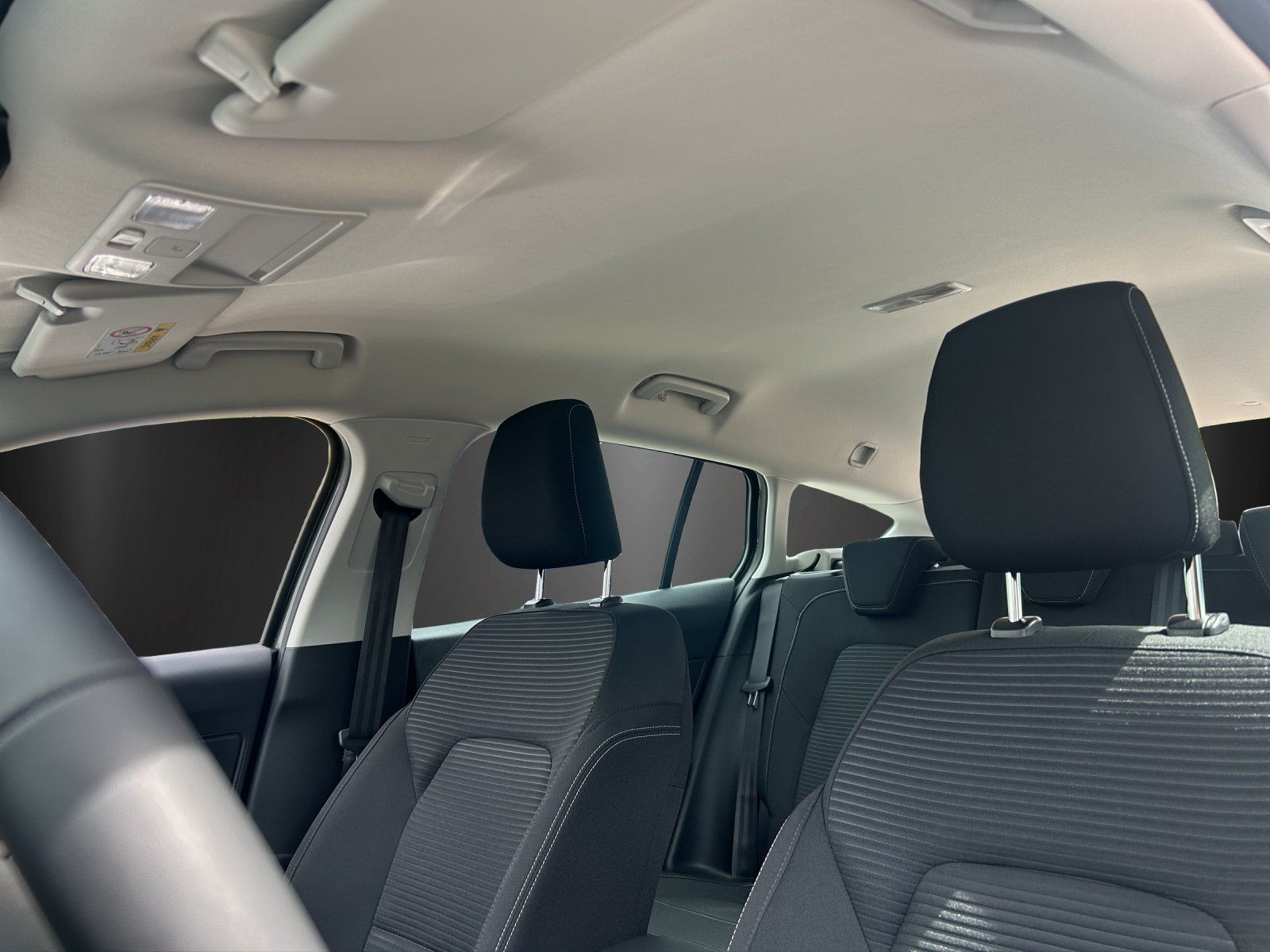 Fahrzeugabbildung Ford Focus Titanium Turnier Winter P. e.Call Kamera