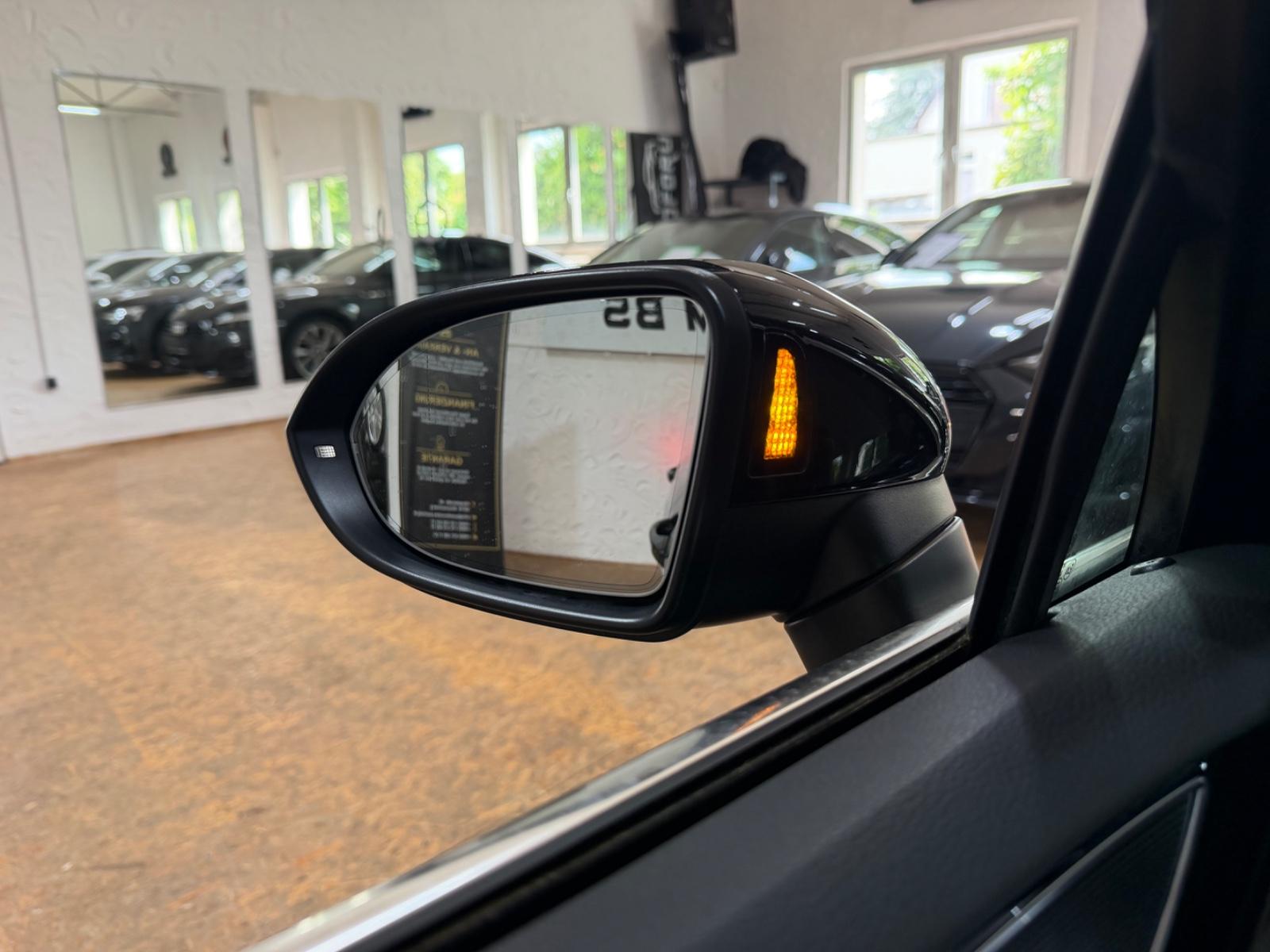 Volkswagen Passat Variant Business 2.0TDI DSG/STANDHEIZ/AHK
