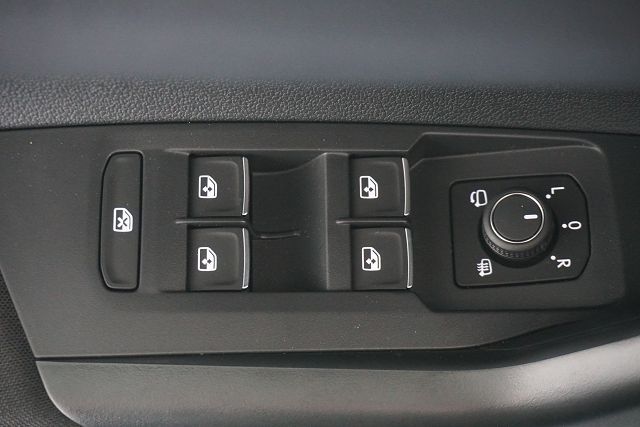 Fahrzeugabbildung Volkswagen Taigo Style 1.0 TSI DSG *Panorama, IQ.Light, IQ.