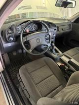 BMW e36 Coupé 320i(Oldtimer) - BMW 320: Coupe, 320i E36