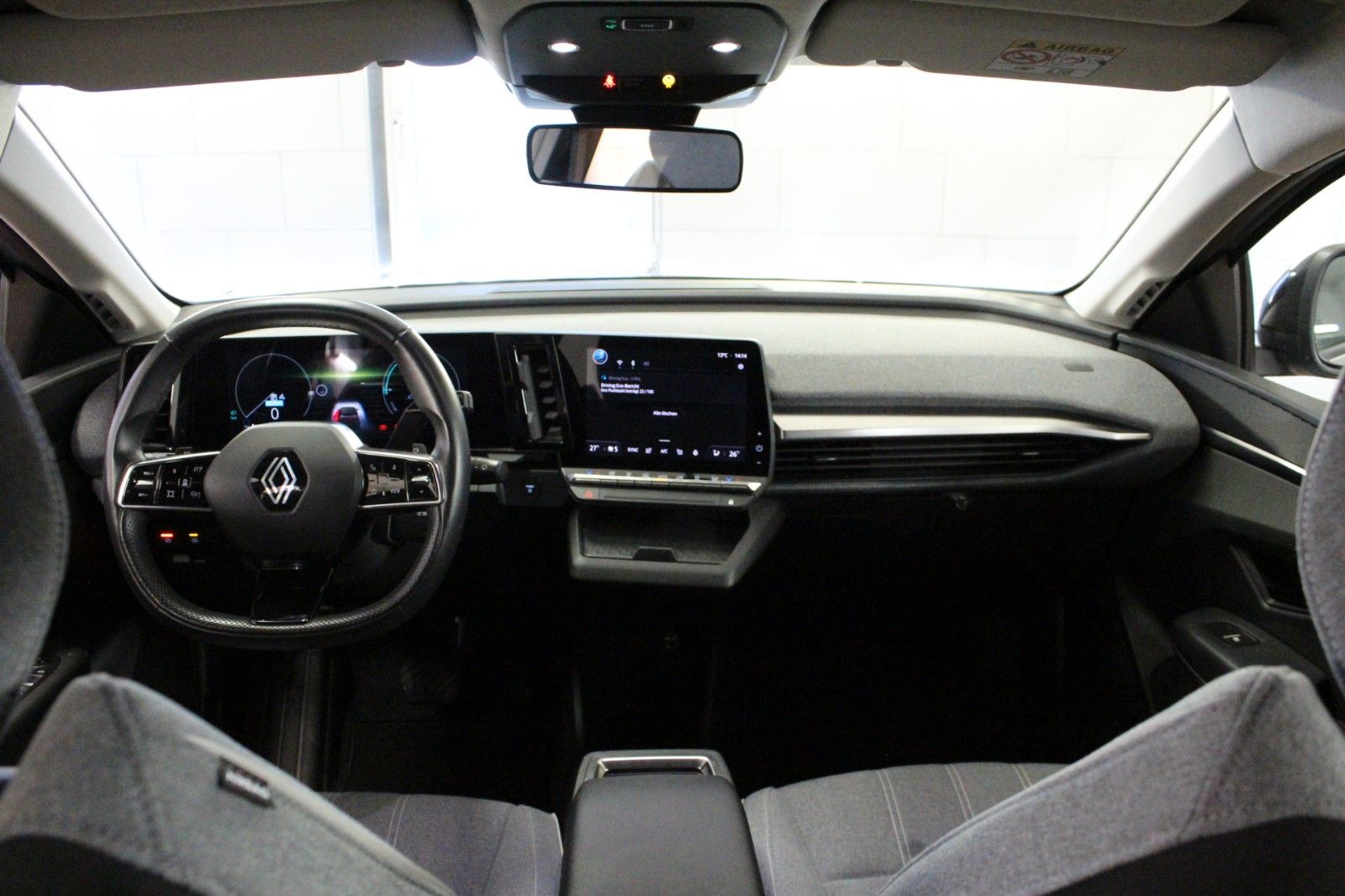 Fahrzeugabbildung Renault Megane E-Tech Equilibre Boost charge