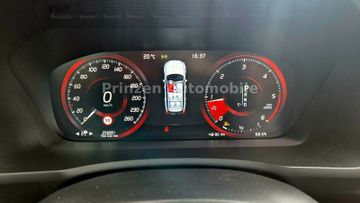 Volvo XC90 - 11