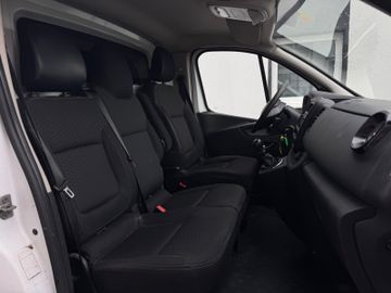 Opel Vivaro - 10