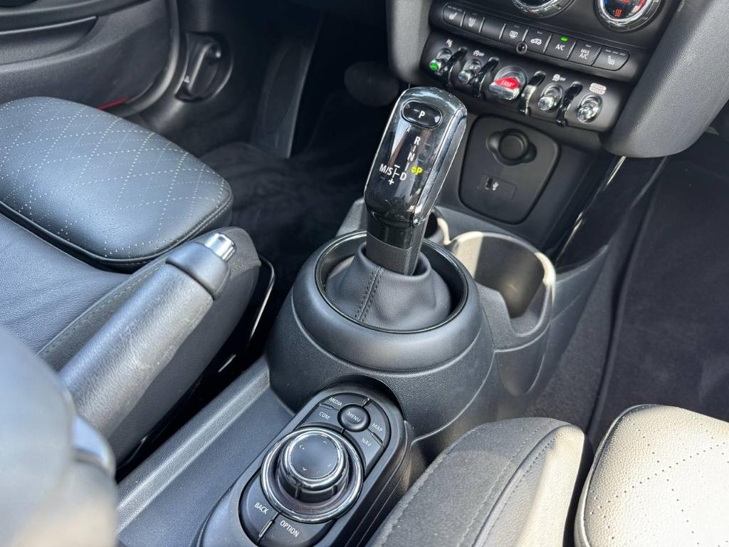MINI Cooper S Cabrio Classic Trim 18'' Navi LED SHZ P