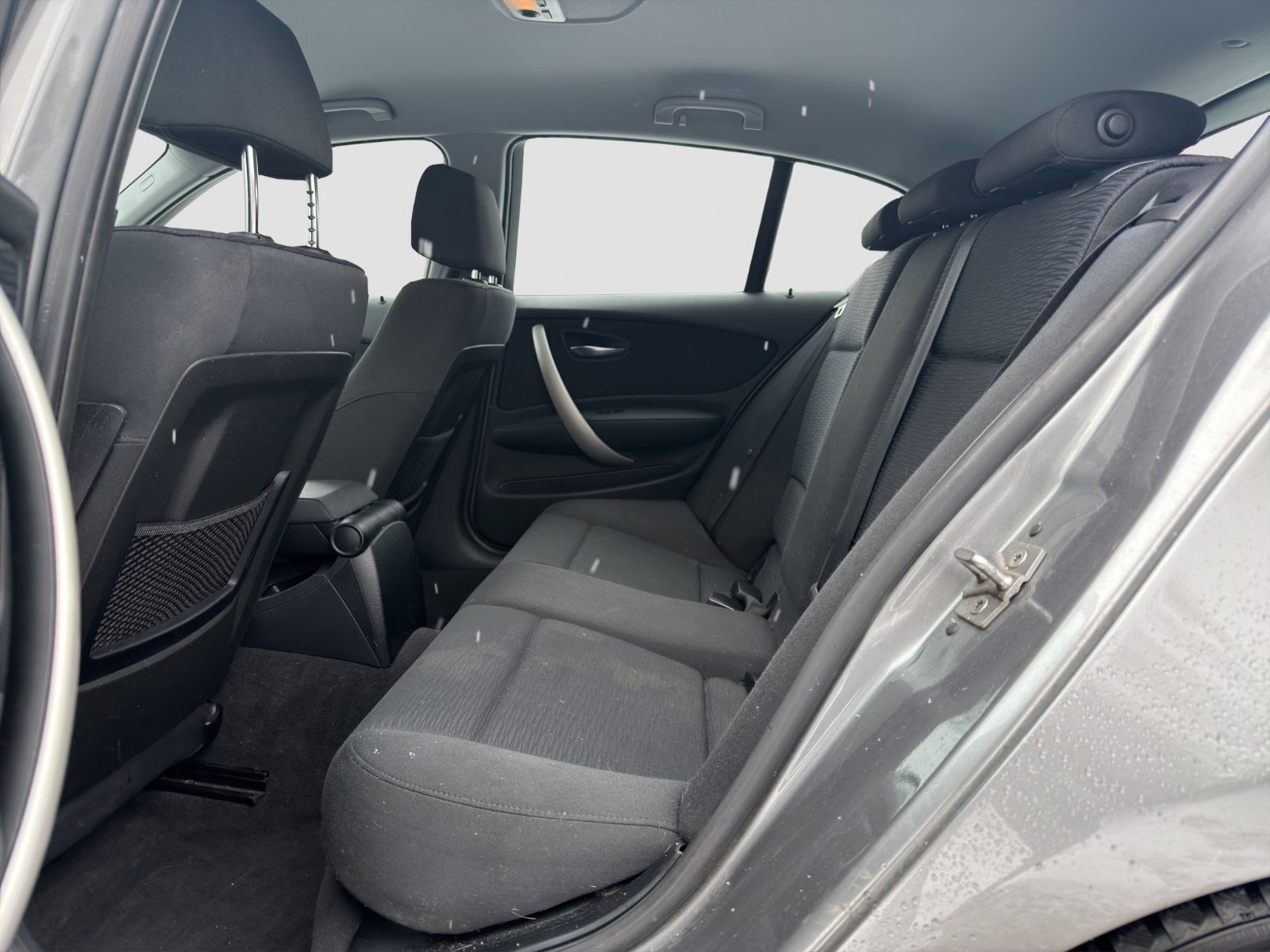 Fahrzeugabbildung BMW 118i Limousine /Klimaautom./Sitzhz./PDC/