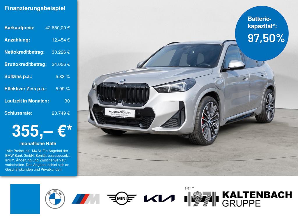 BMW X1 xDrive30e M Sport AHK HUD 360° LED ACC NAVI