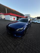Mercedes-Benz C400 4MATIC AMG-Line | Vollleder |