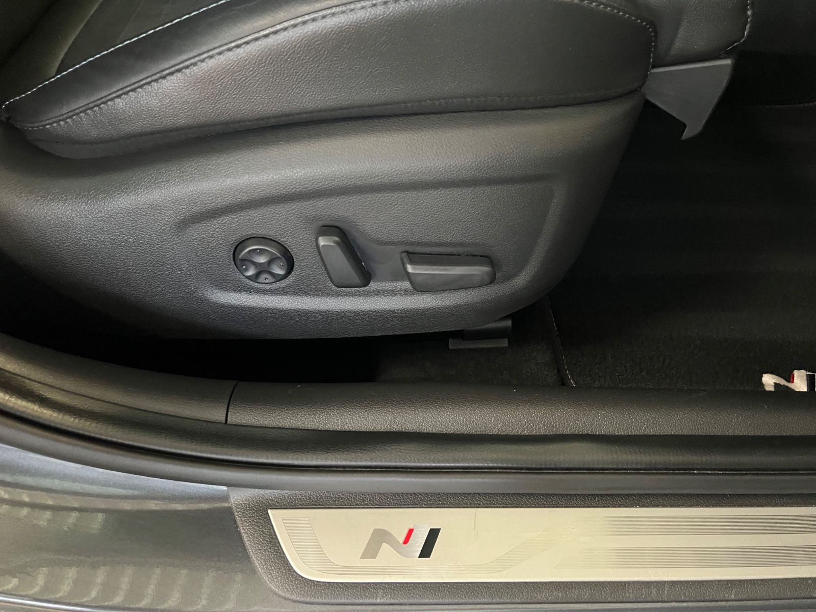 Fahrzeugabbildung Hyundai i30 N Performance *APPLE-CARPLAY*LED*