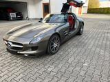 Mercedes-Benz SLS AMG EINMALIG Neuwertig kein USA - : Sportwagen, Usa
