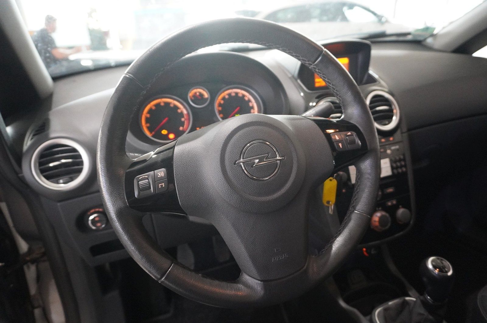 Fahrzeugabbildung Opel Corsa D 1.4 ENERGY 3-TÜR KLIMA/WINTER/NEBEL/PDC