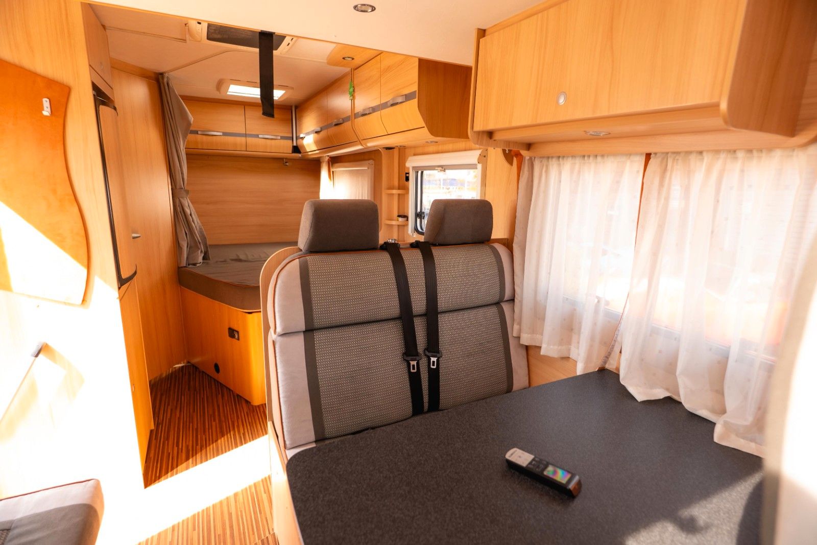 Fahrzeugabbildung Fiat Ducato Alkoven *6 Schlafplätze*Markise*Klima*